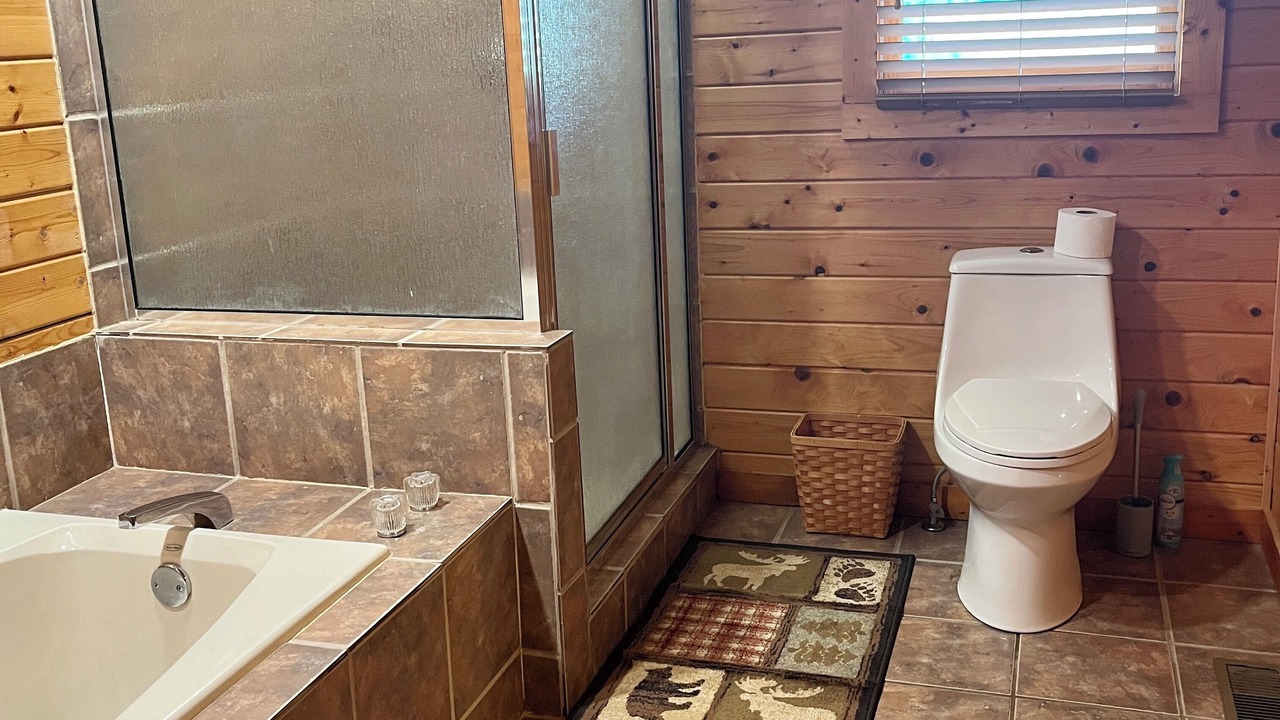 Photo of Bathroom in Spencer