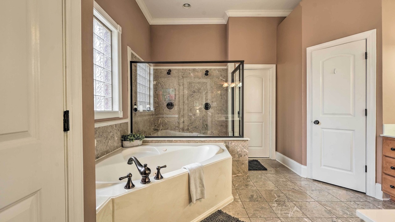 Photo of Bathroom in Cordova