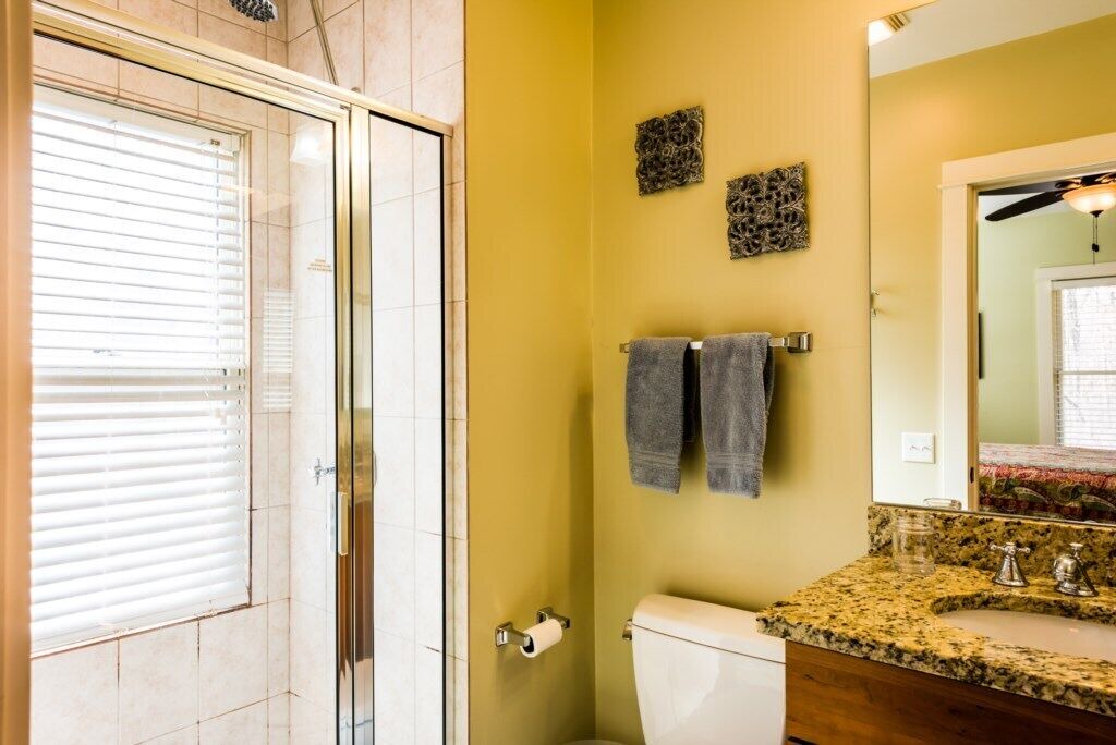 Photo of Bathroom in Lakeside