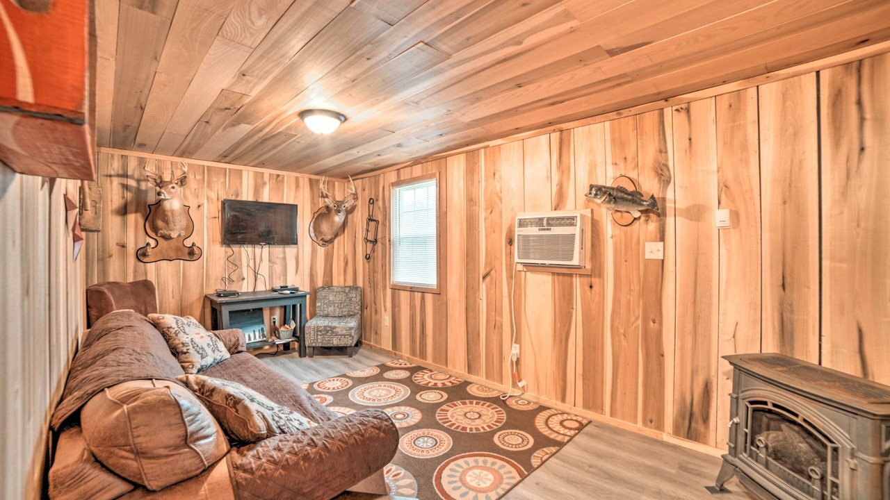 Photo of Bedroom in New Concord