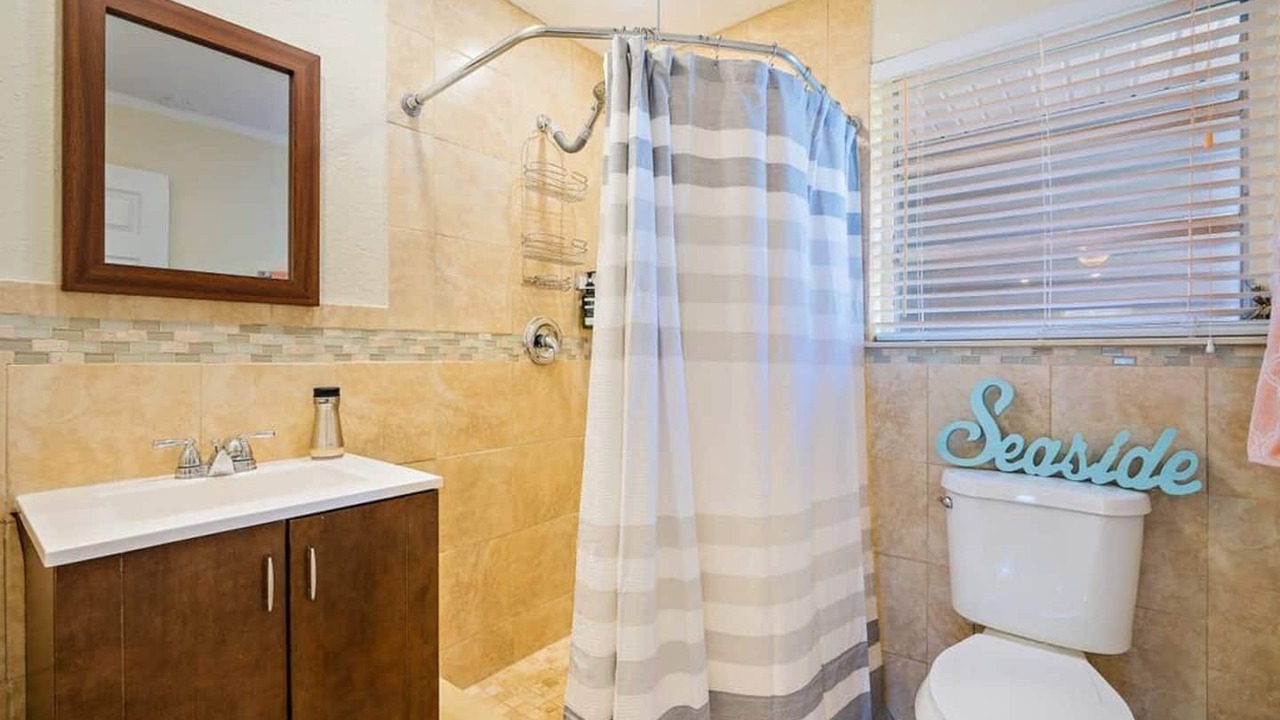 Photo of Bathroom in Palm Beach Gardens