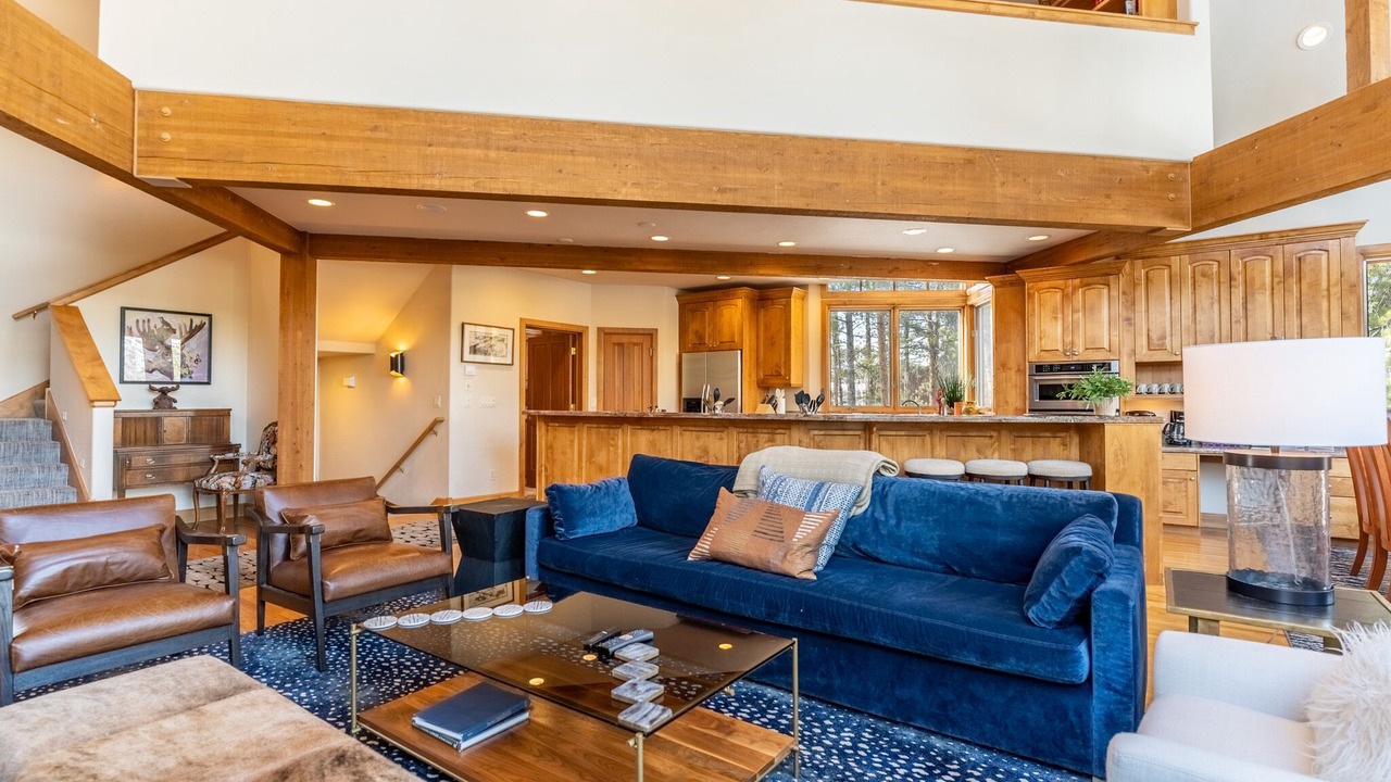 Photo of Livingroom in Elk Run
