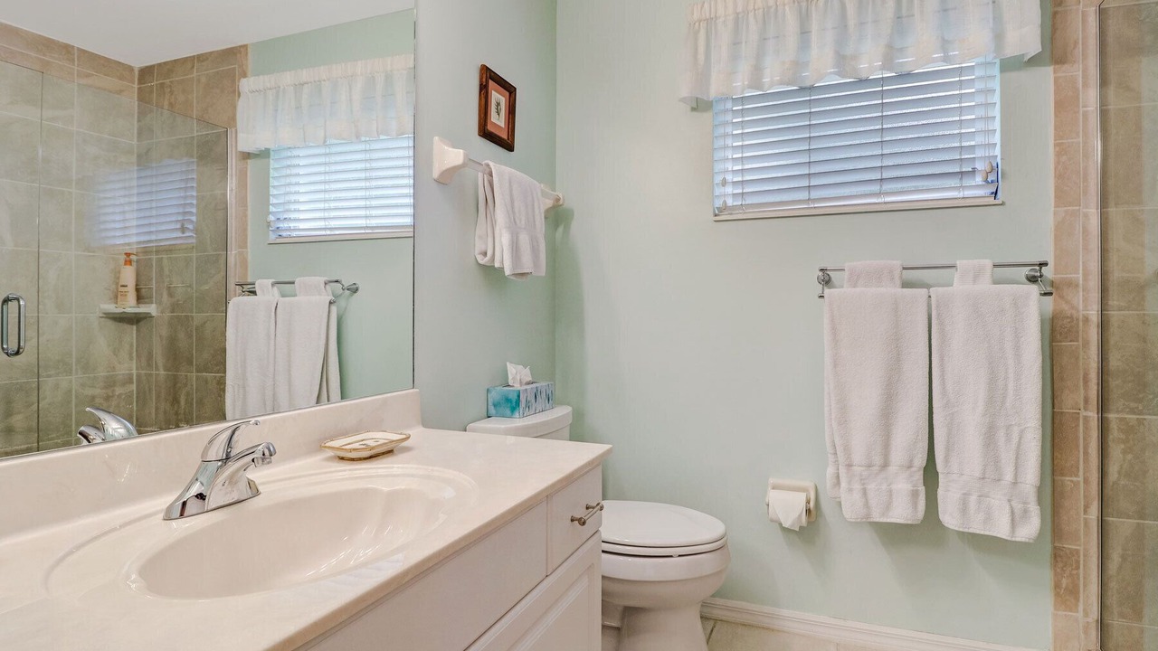Photo of Bathroom in Central Naples