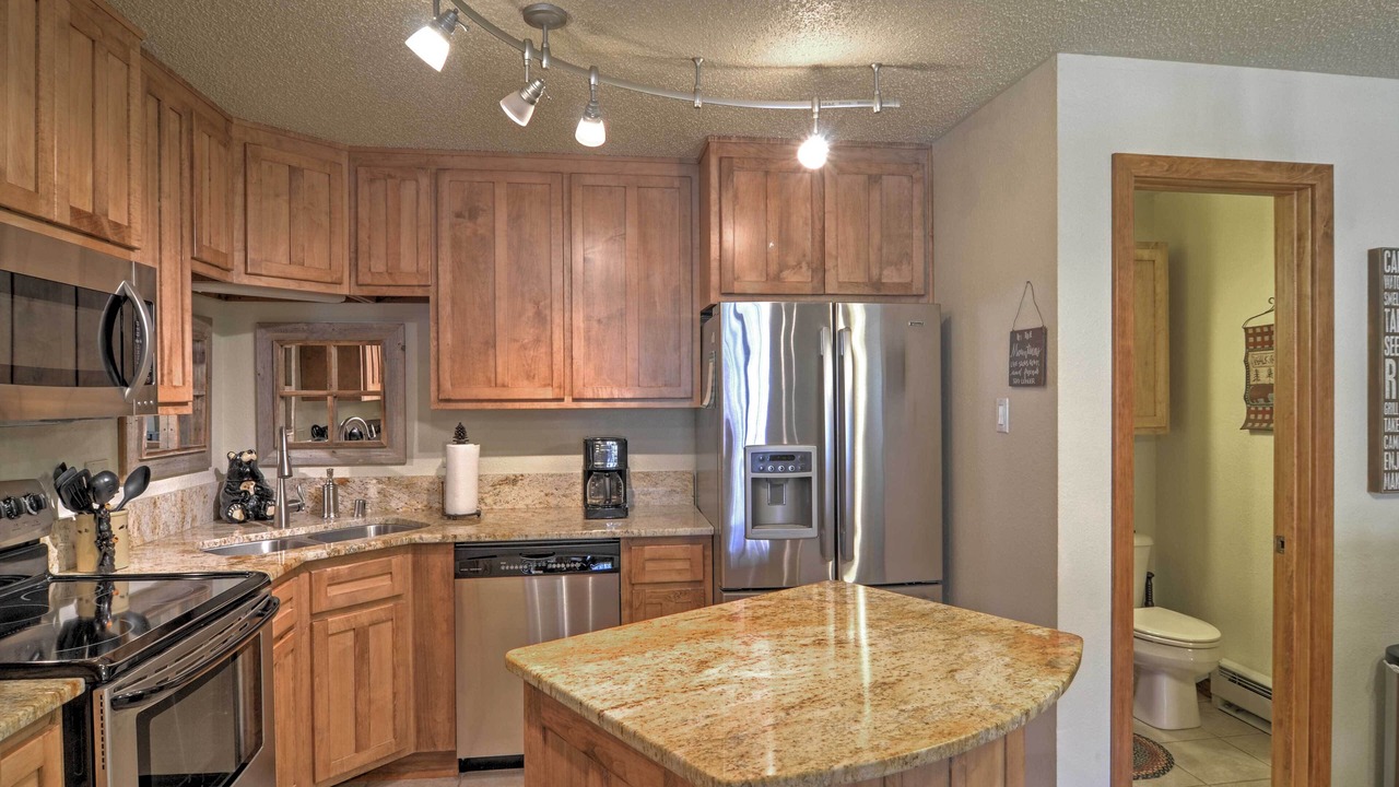 Photo of Kitchen in Red River