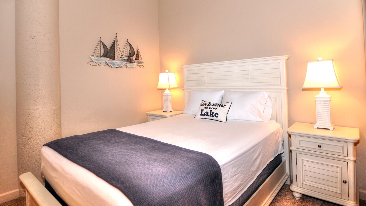 Photo of Bedroom in Sandusky