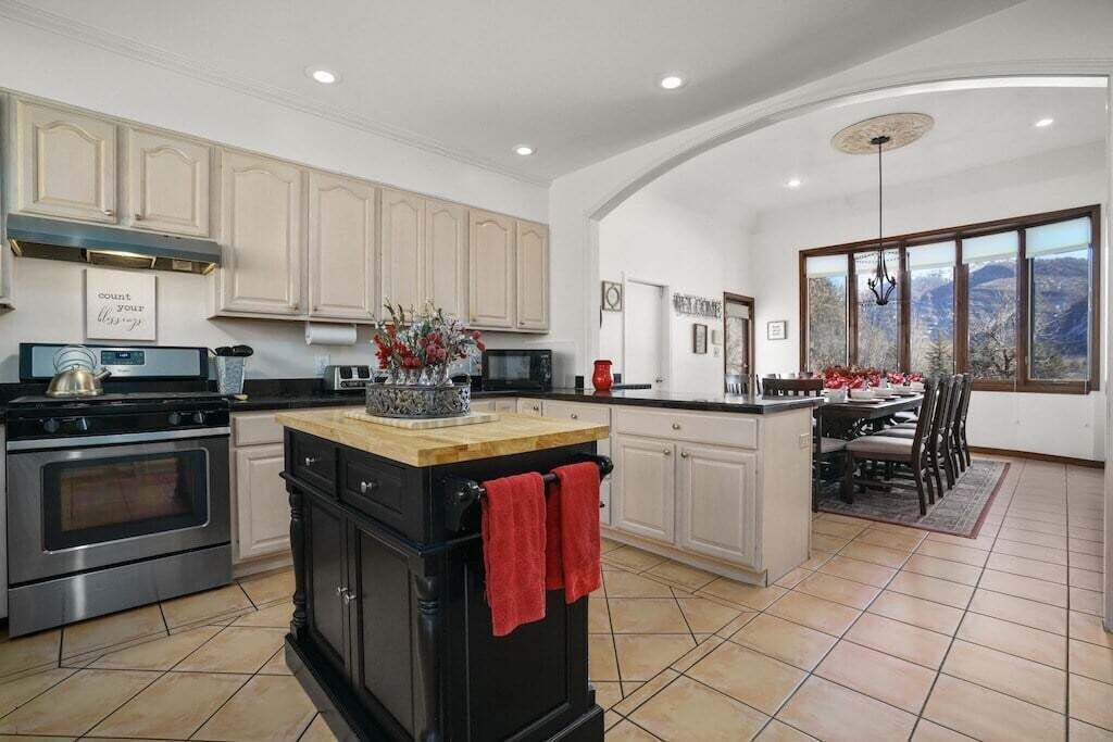 Photo of Bedroom in Trimble