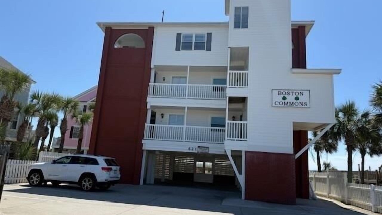 Photo of Others in Surfside Beach