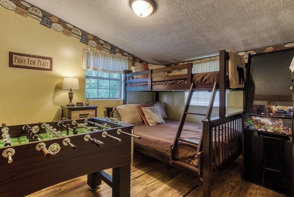 Photo of Bedroom in Gatlinburg - Pigeon Forge