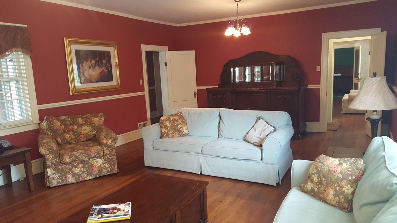 Photo of Livingroom in Beckwith