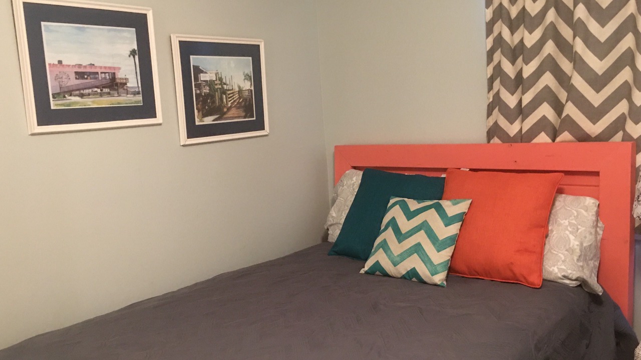 Photo of Bedroom in Orange Beach East