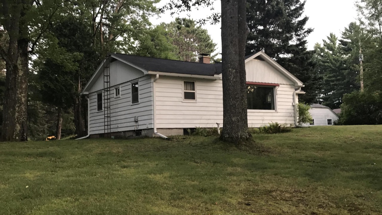 Photo of Outdoor in Eagle River
