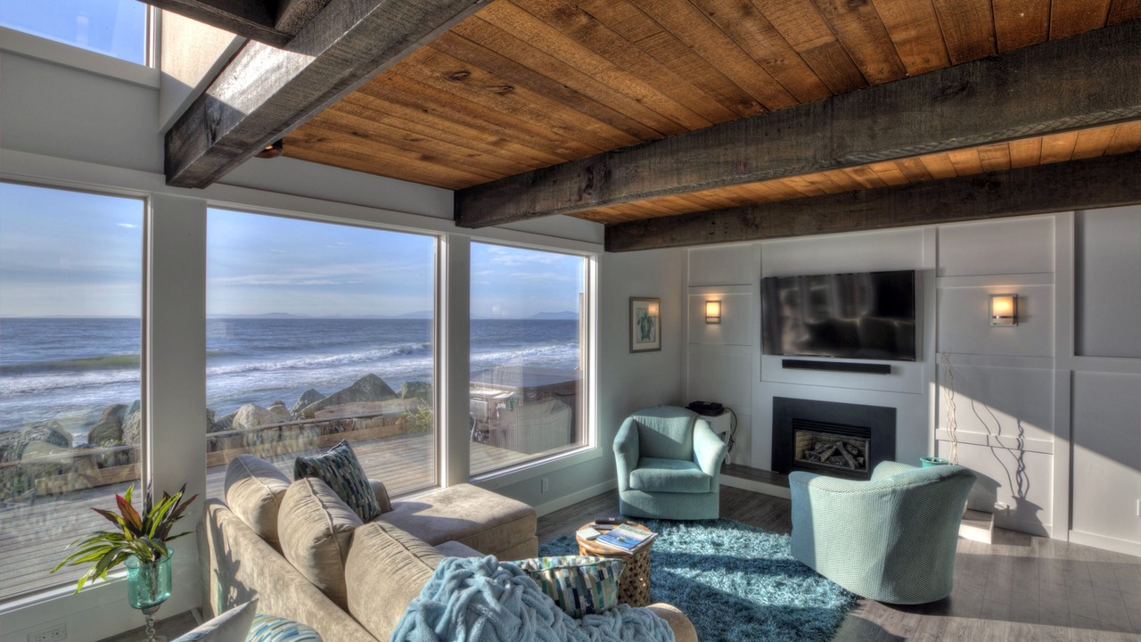 Photo of Livingroom in Oak Harbor