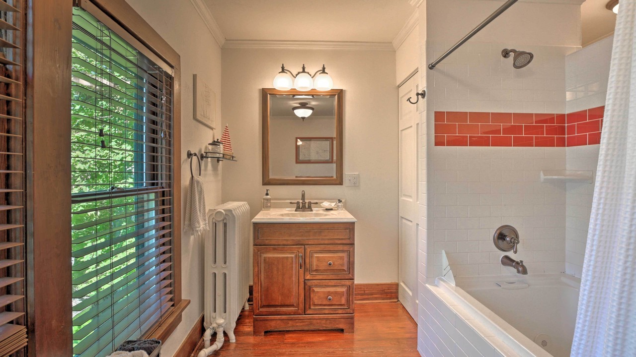 Photo of Bathroom in Lake Geneva