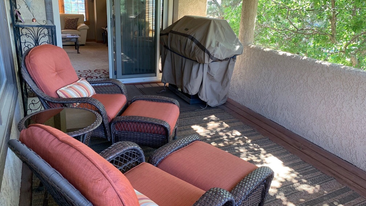 Photo of Bedroom in Mountain Shadows