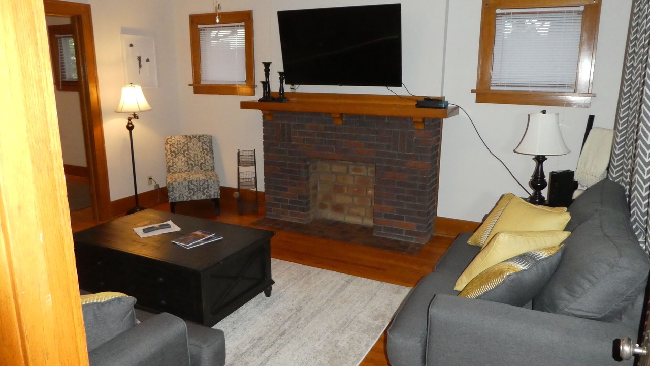 Photo of Livingroom in Morton Meadows