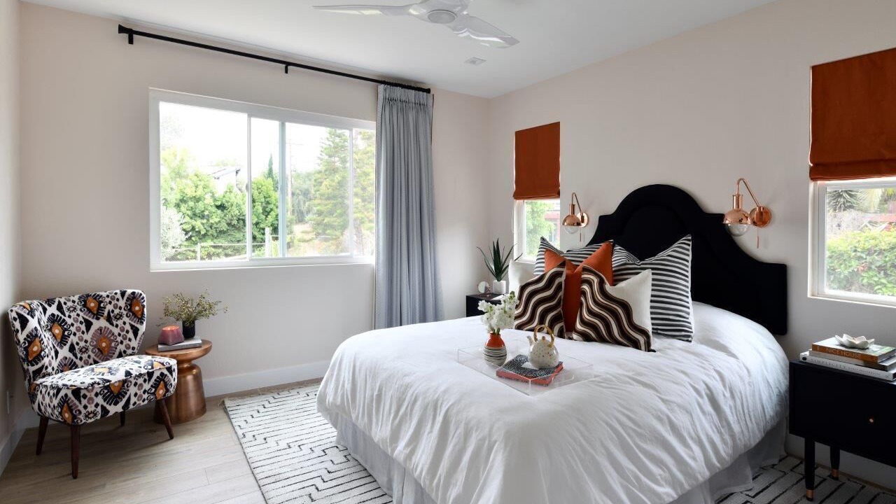 Photo of Bedroom in Cardiff-by-the-Sea