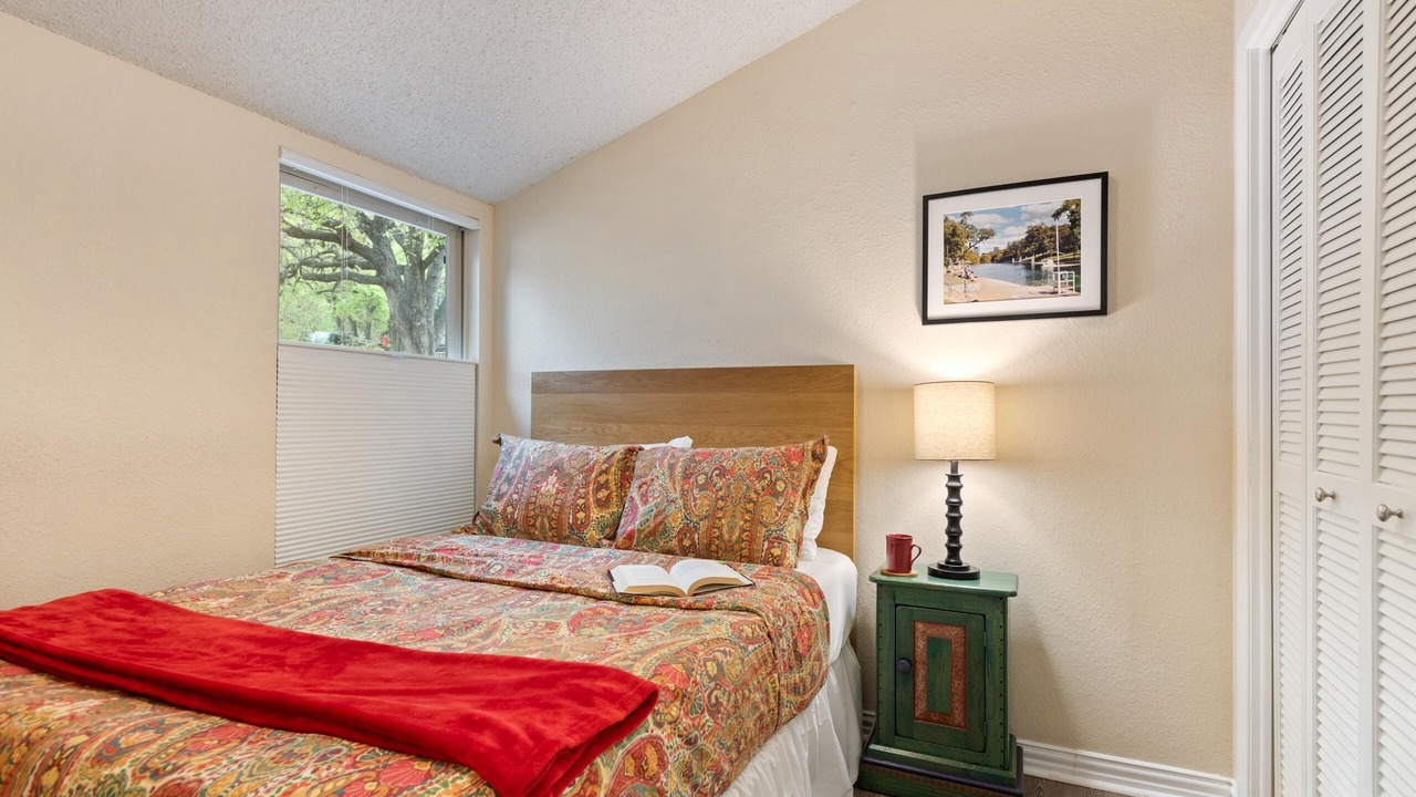 Photo of Bedroom in Barton Hills