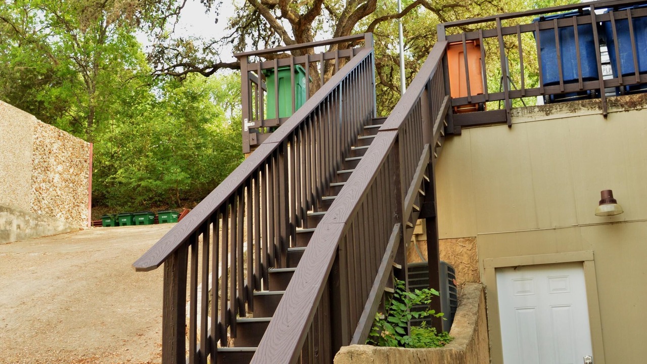 Photo of Outdoor in Barton Hills