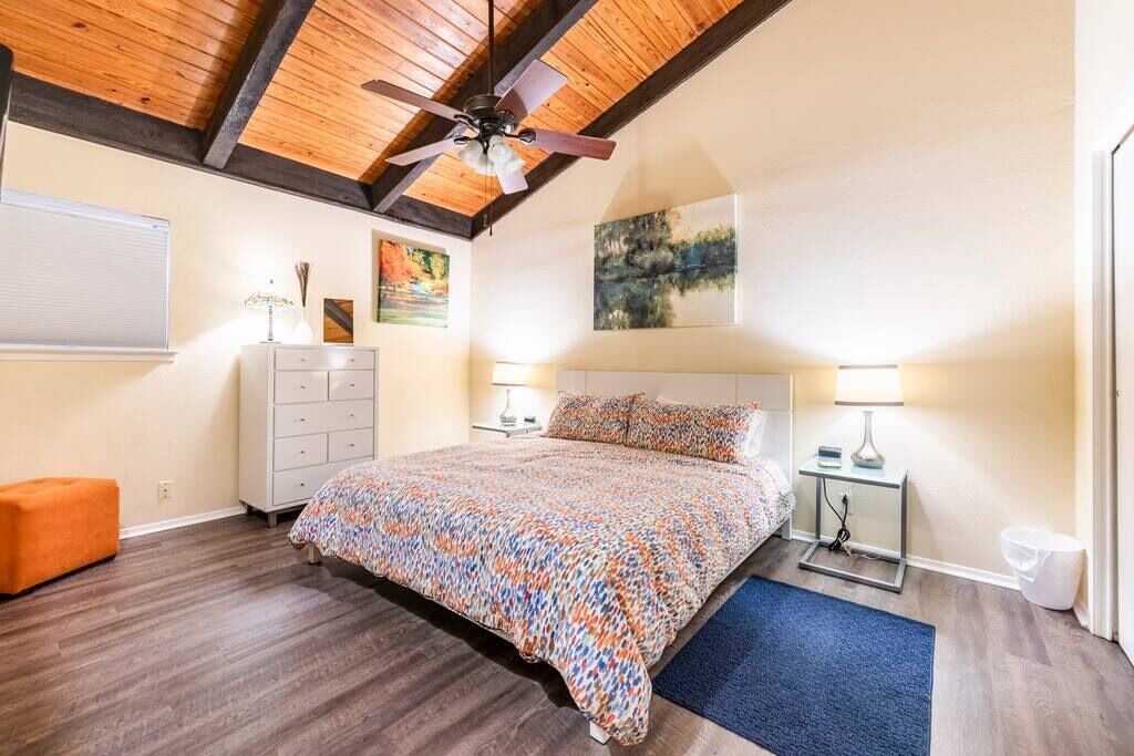 Photo of Bedroom in Barton Hills