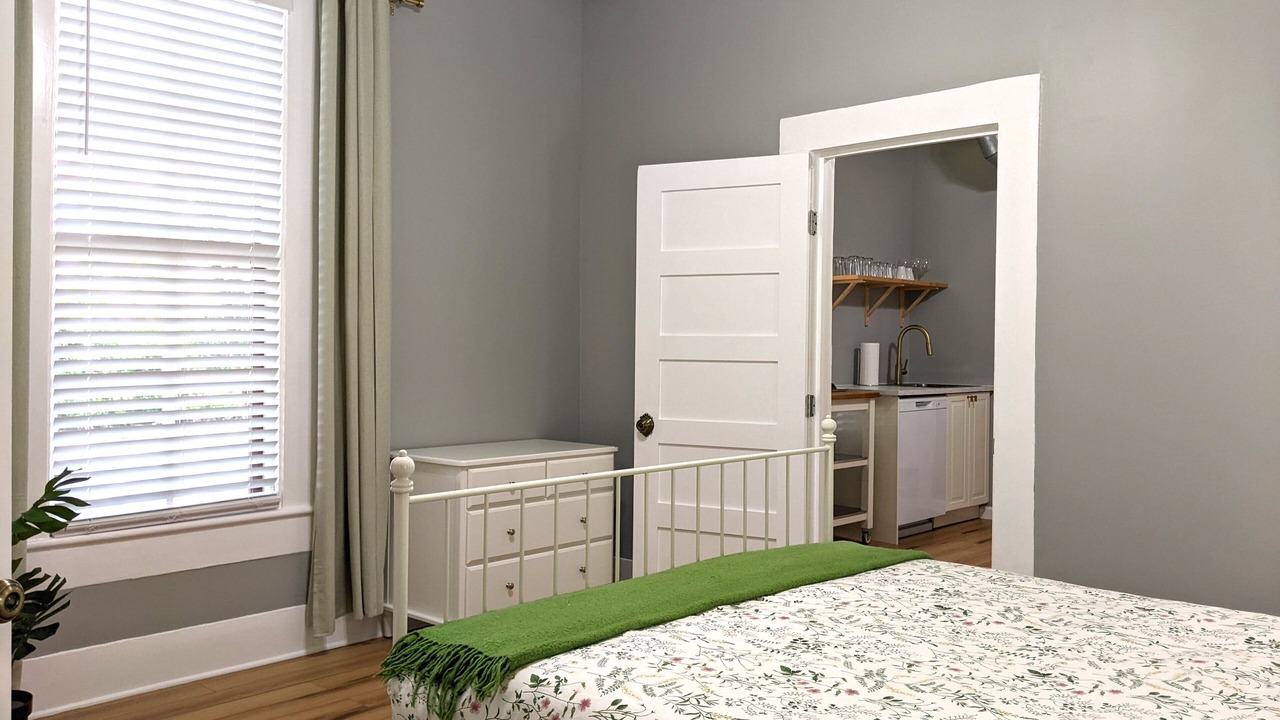 Photo of Bedroom in Hyde Park