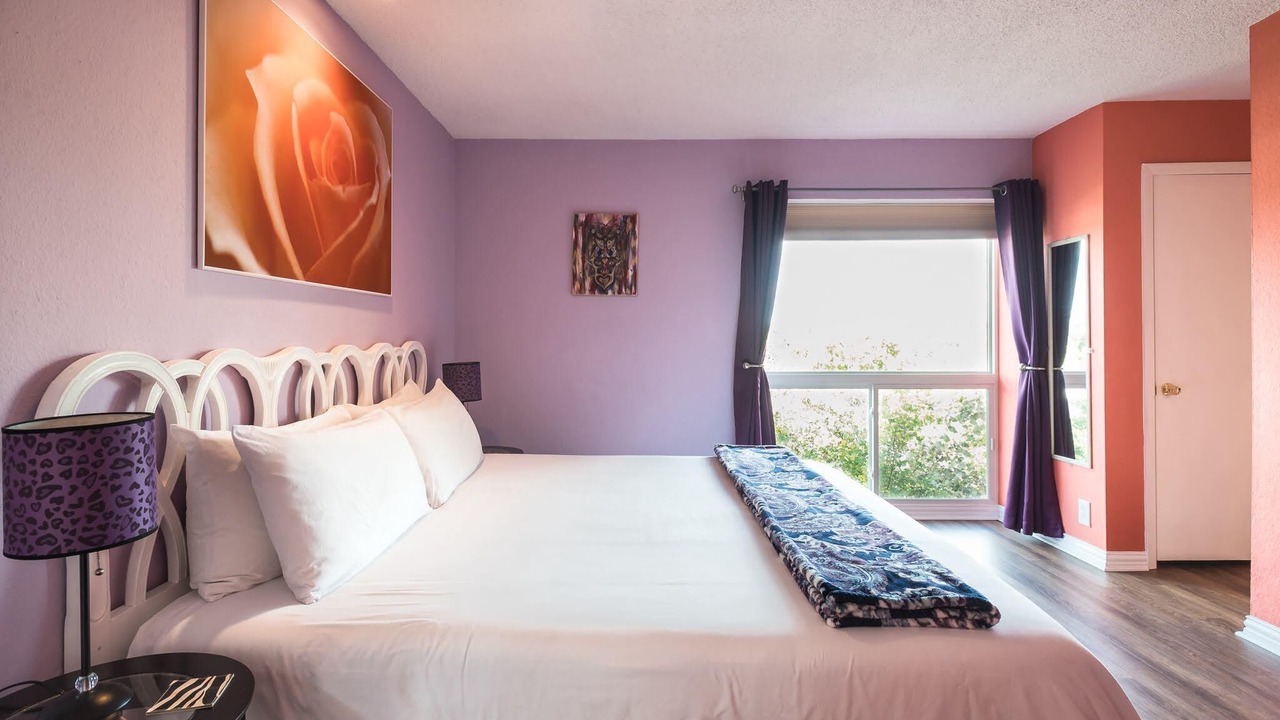Photo of Bedroom in Barton Hills