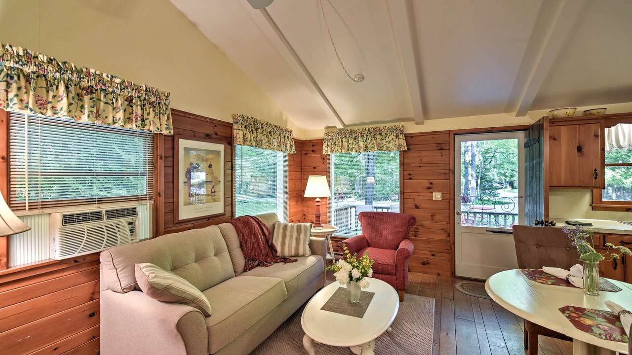 Photo of Livingroom in Fish Creek