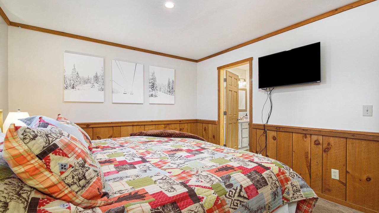 Photo of Bedroom in Thompsonville