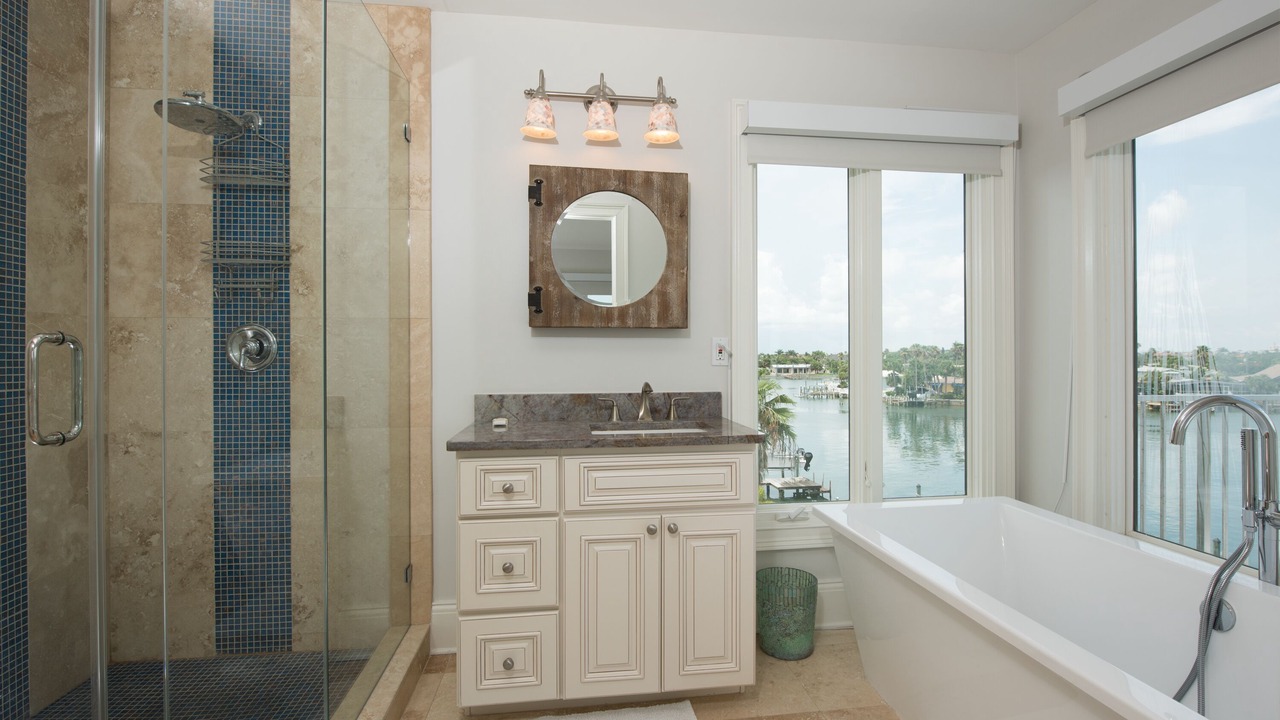 Photo of Bathroom in Pass-a-Grille