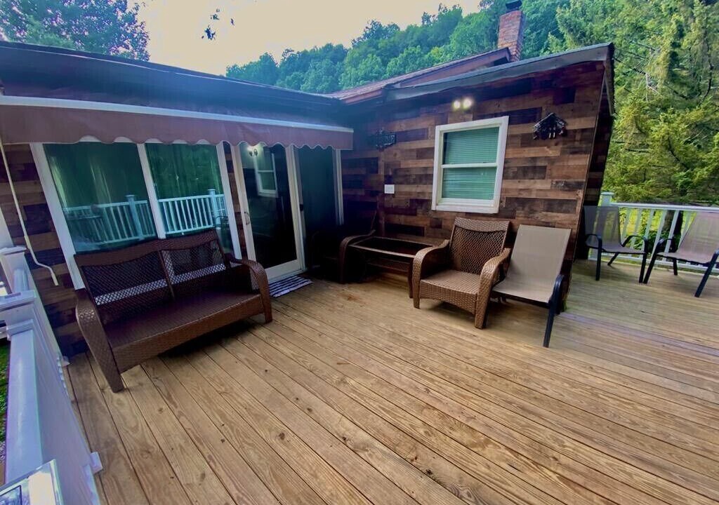 Photo of Patio Balcony in Swiftwater