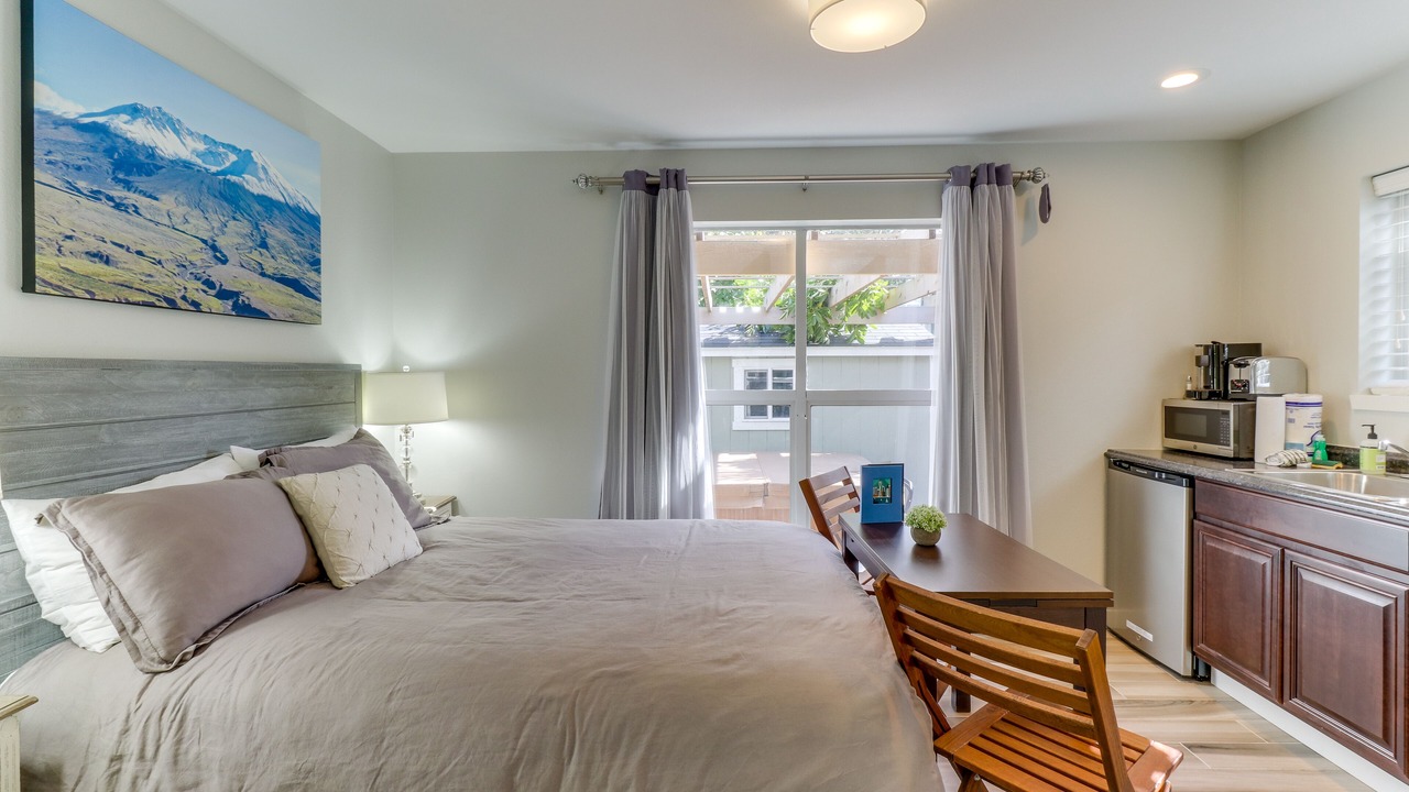 Photo of Bedroom in Mercer Island