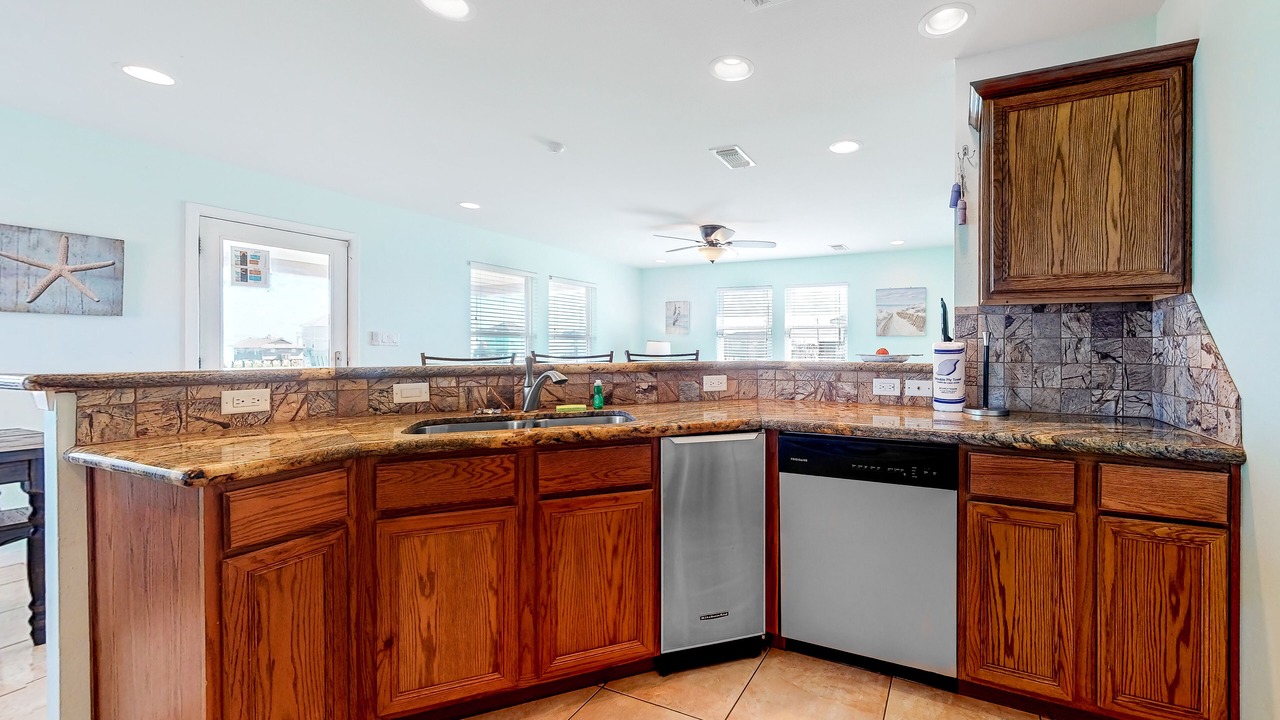 Photo of Kitchen in Terramar Beach
