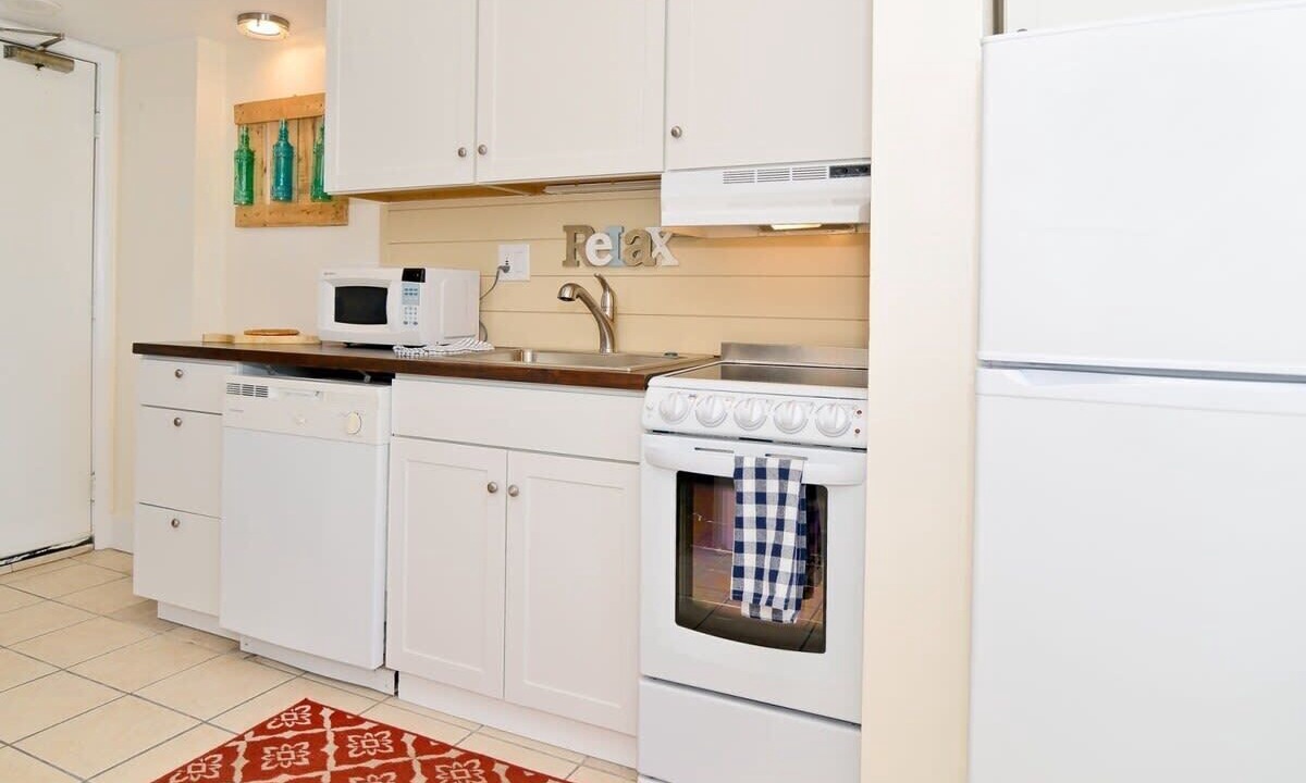 Photo of Kitchen in Crescent Beach