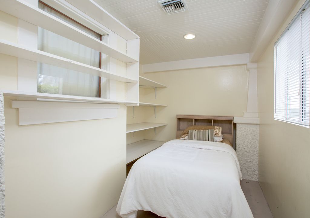 Photo of Bedroom in Hollywood