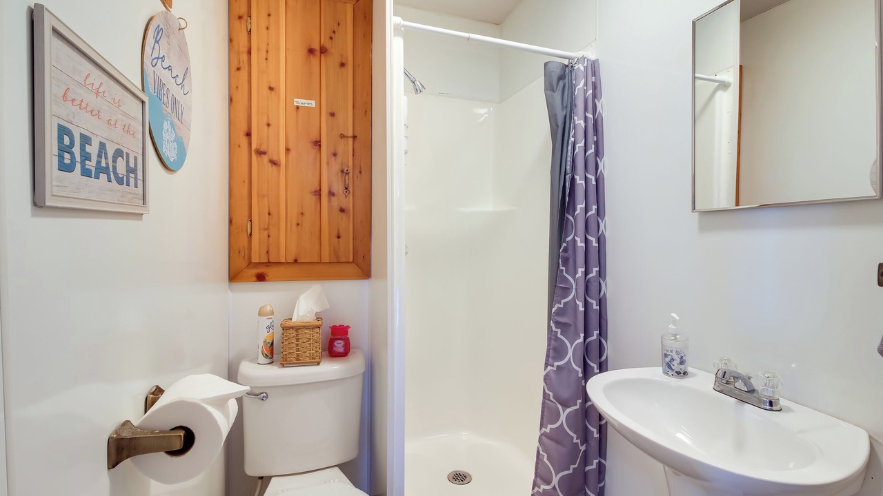 Photo of Bathroom in Bandon