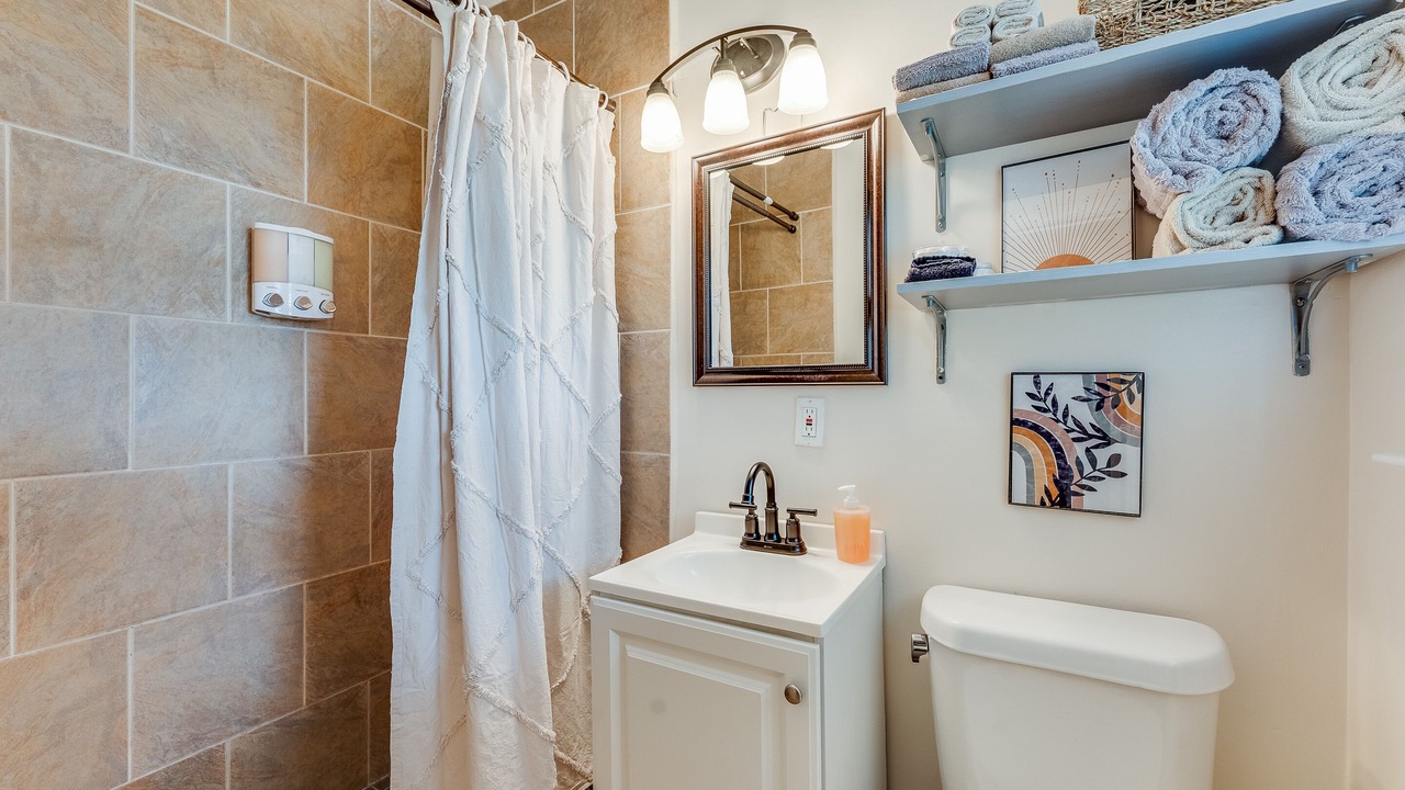 Photo of Bathroom in East Point