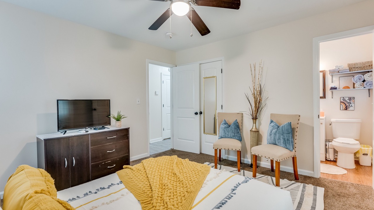 Photo of Bedroom in East Point