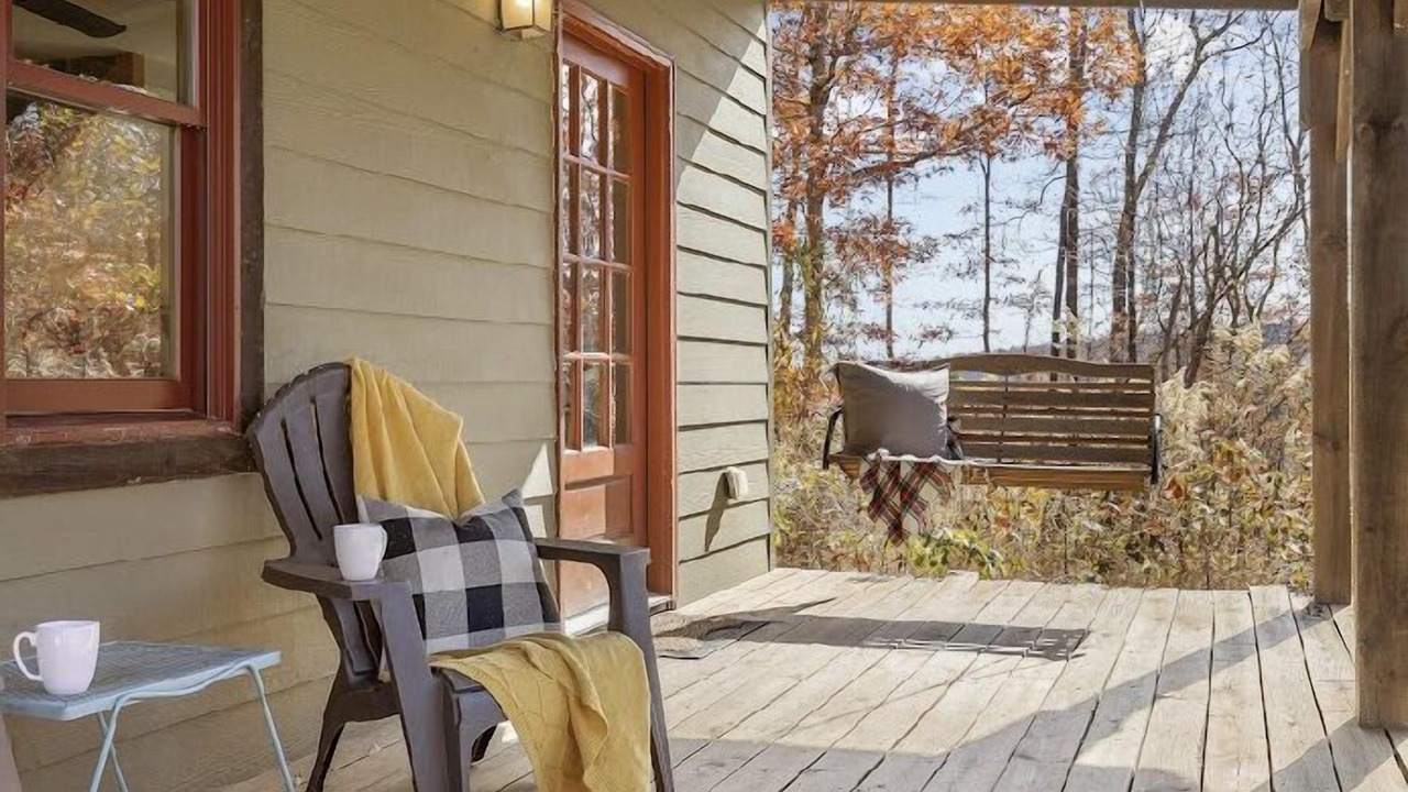 Photo of Patio Balcony in Lupton City