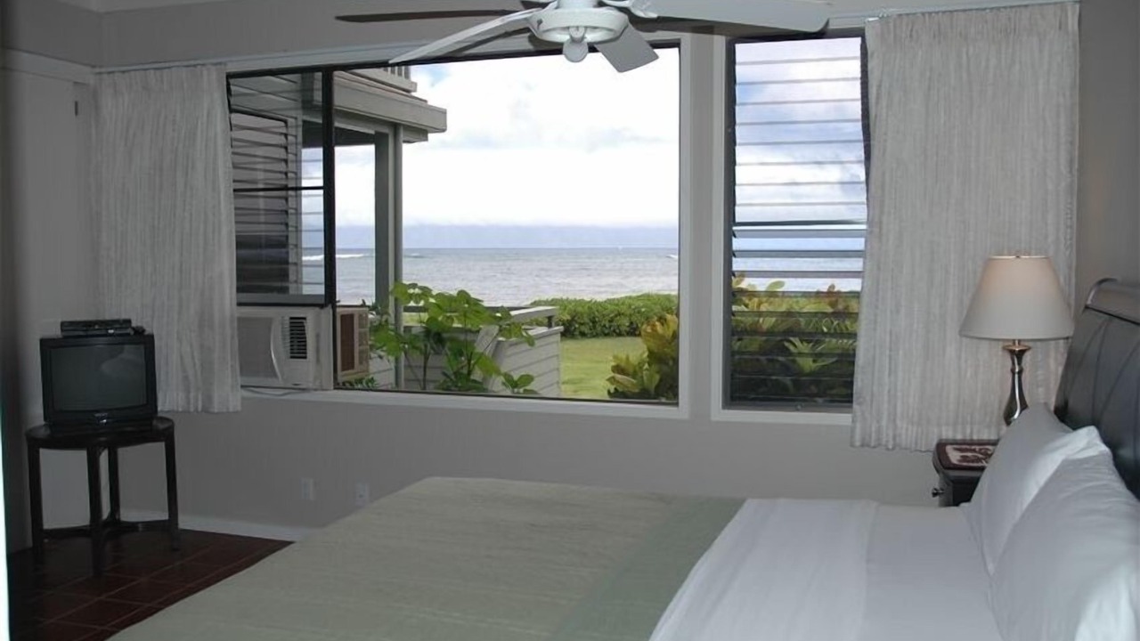Photo of Bedroom in Kahana