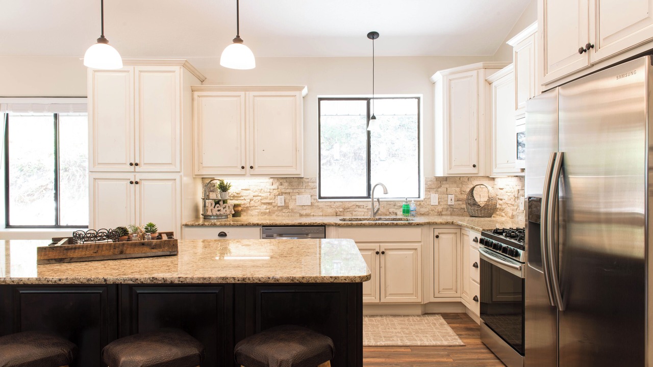 Photo of Kitchen in Midway