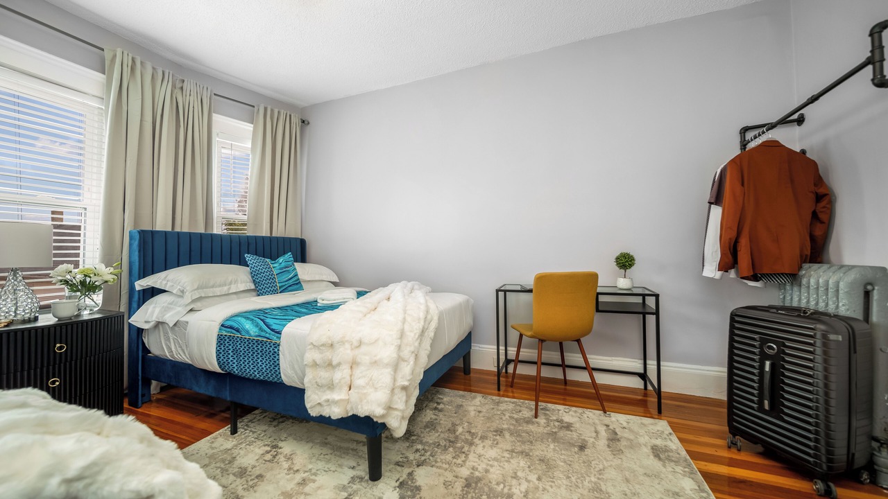 Photo of Bedroom in Meeting House Hill