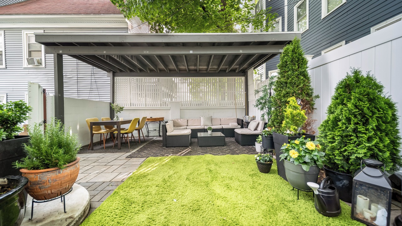Photo of Outdoor in Meeting House Hill