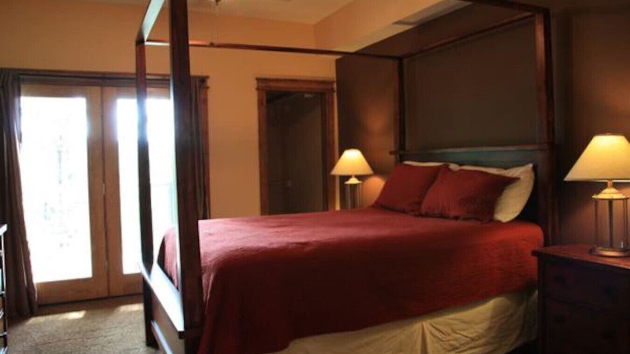 Photo of Bedroom in Pikeville