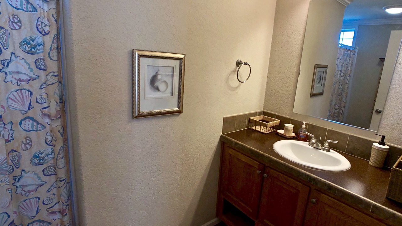 Photo of Bathroom in Crystal Beach