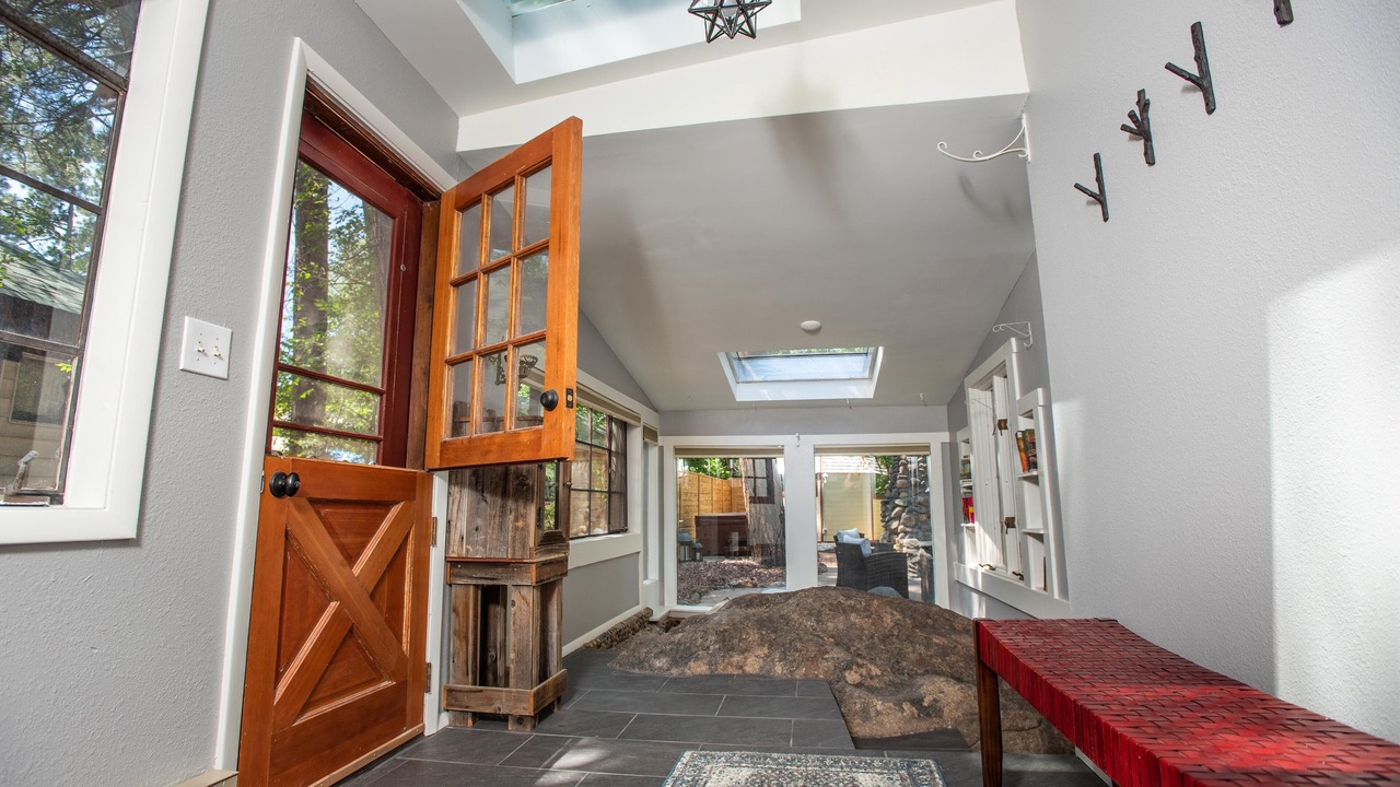 Photo of Bedroom in Broadmoor