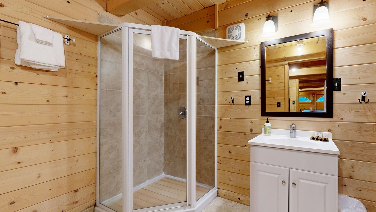 Photo of Bathroom in Beaver Cove