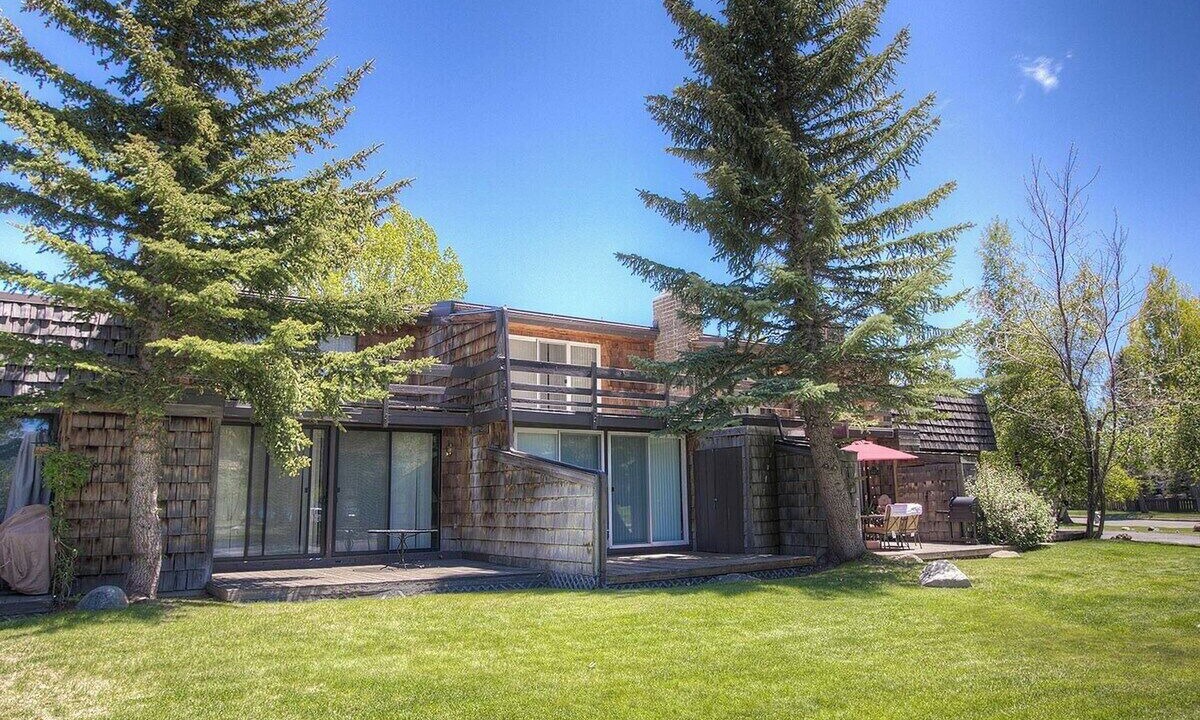 Photo of Outdoor in Tahoe Keys