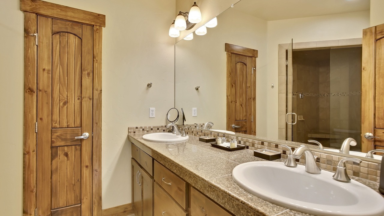 Photo of Bathroom in Old Town