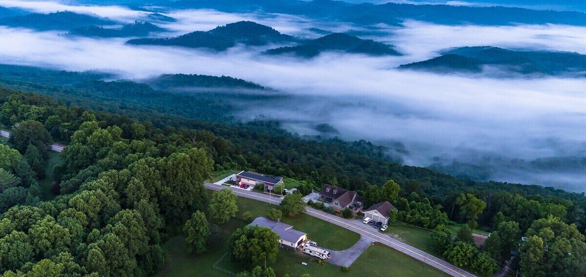 Photo of Others in Lookout Mountain