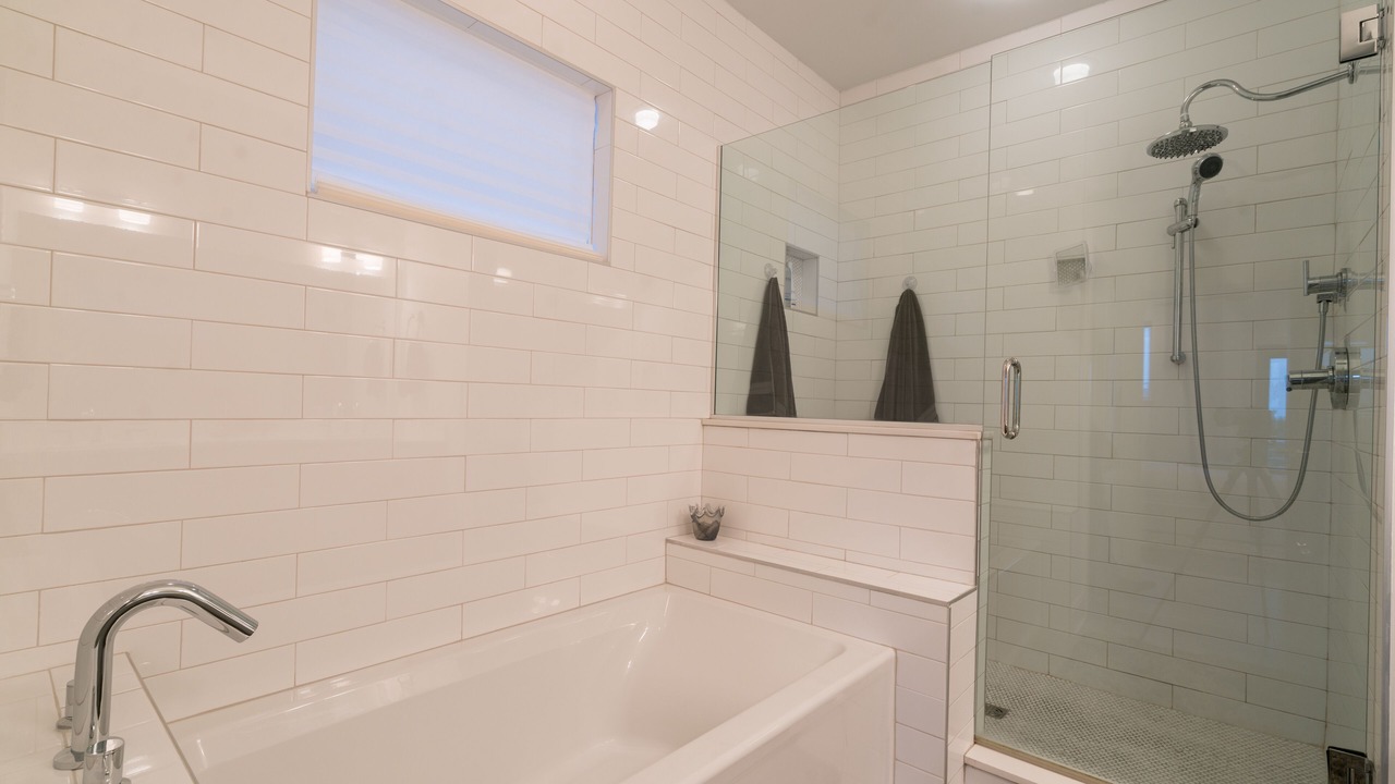 Photo of Bathroom in Edgehill