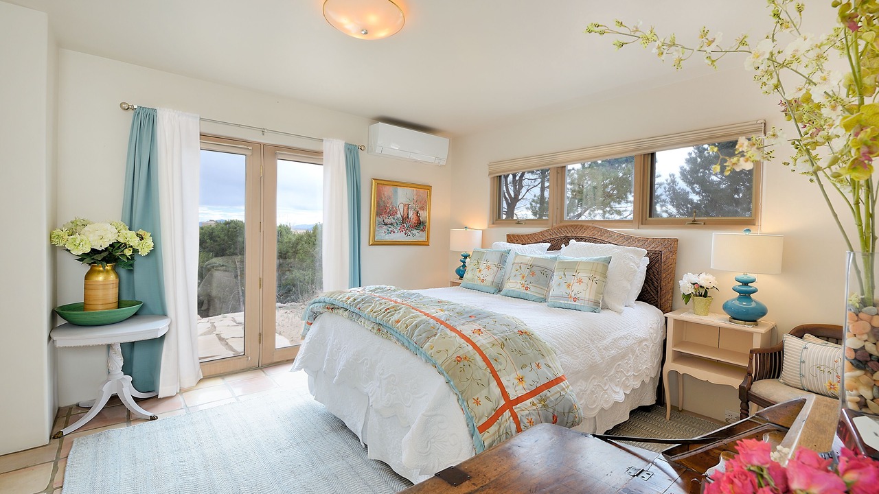 Photo of Bedroom in West Alameda